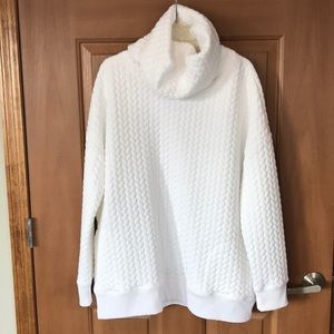 Gap Fit Snow White cowl neck sweatshirt in XL
